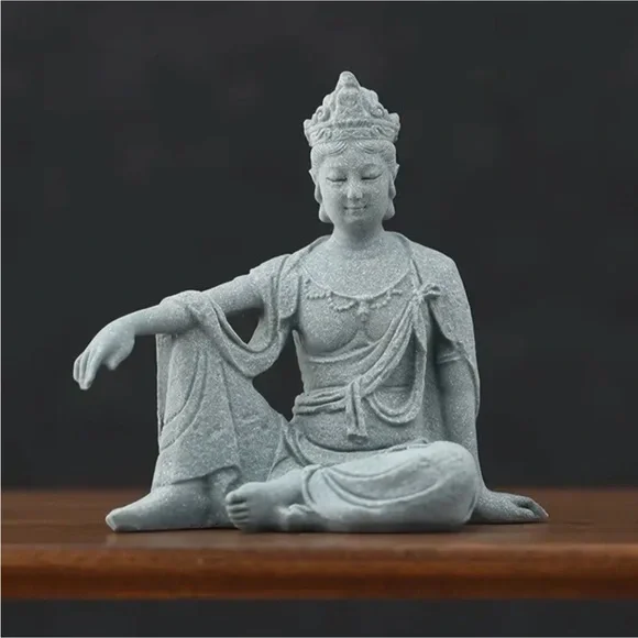 Water Goddess Statue - Picture 6 of 10